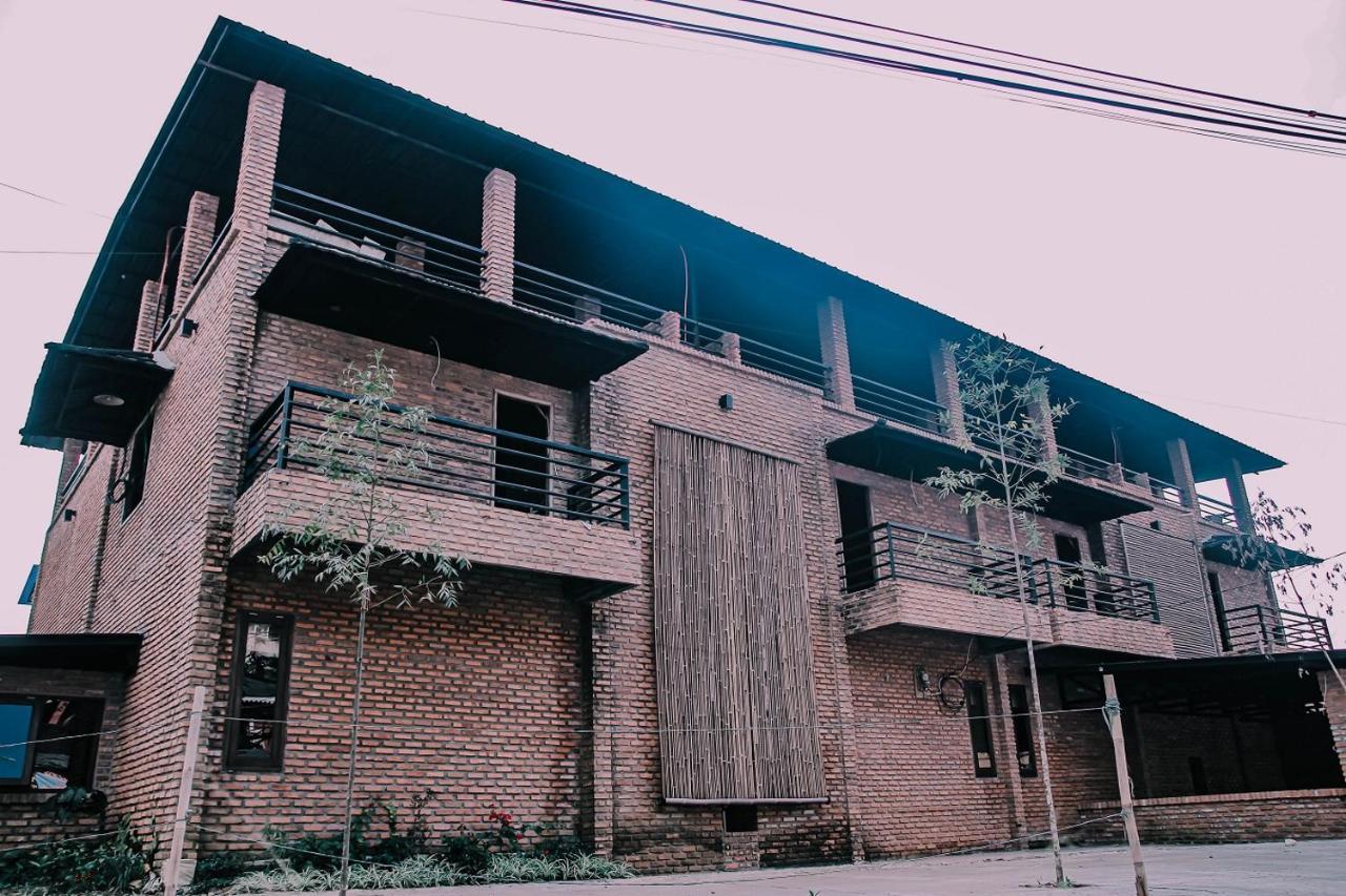 Vila Njd Bogor Kültér fotó