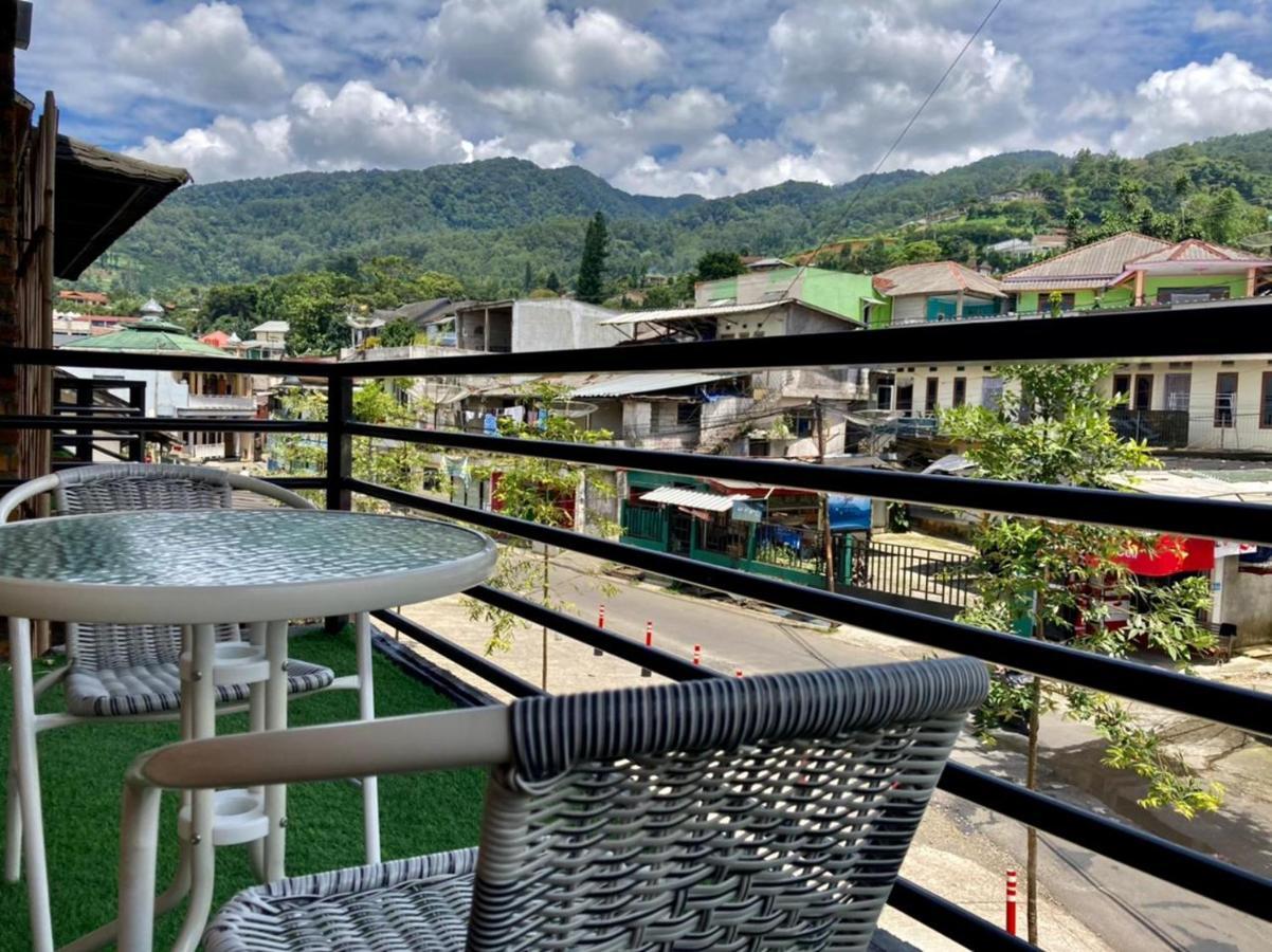 Vila Njd Bogor Kültér fotó